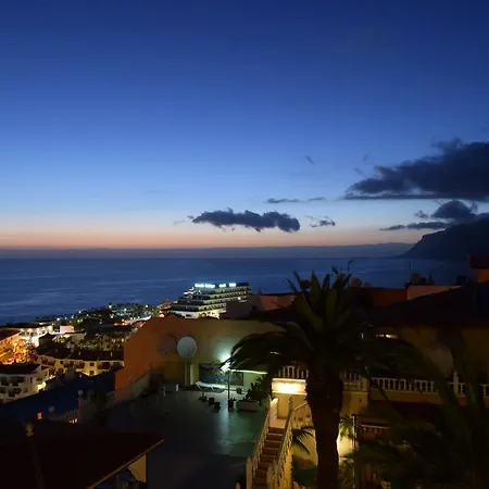 5 Siglos Puerto de Santiago (Tenerife)